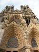  vue contre plongeante de la cathédrale